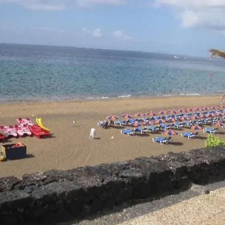 Puerto Del Carmen Sleeps 3 Pool Wifi Apartament